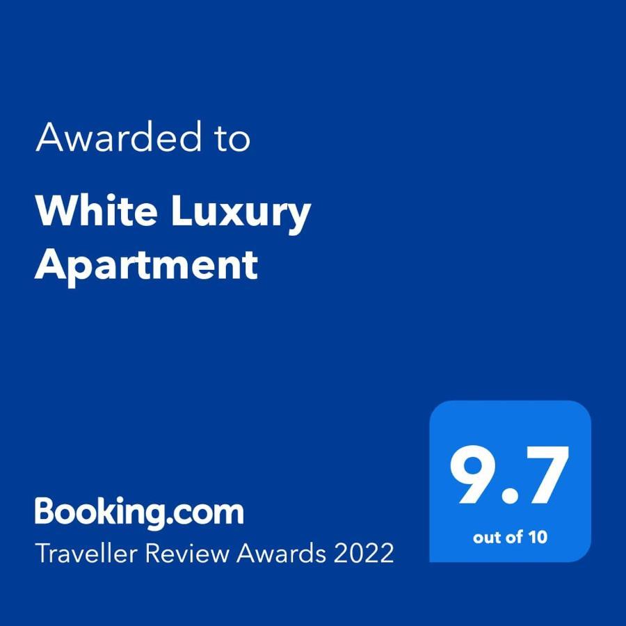White Luxury Apartment Sibiu Eksteriør billede